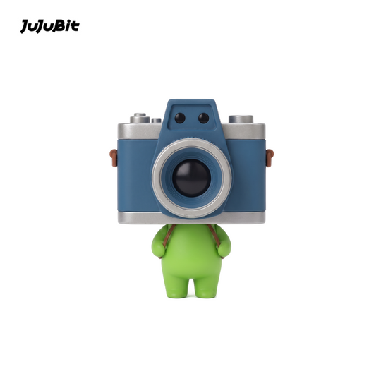 Shutter Scout - Helmet Babies Art Toy Figurine