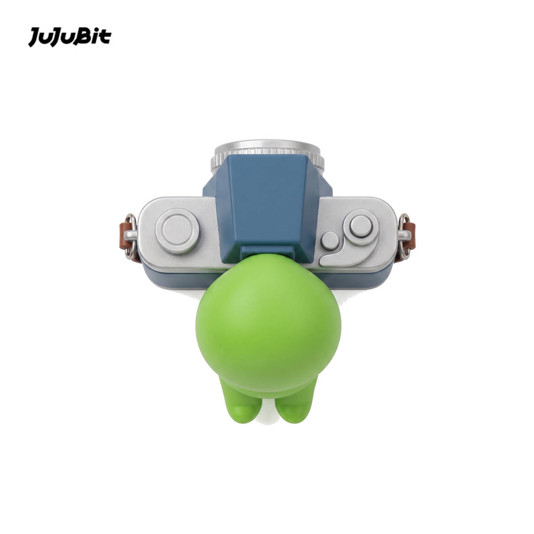 Shutter Scout - Helmet Babies Art Toy Figurine